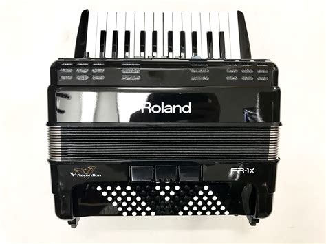 Roland Fr 1x 72 Bass Accordion