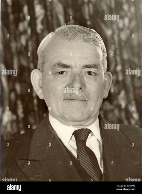 Frank Whittle Hi Res Stock Photography And Images Alamy