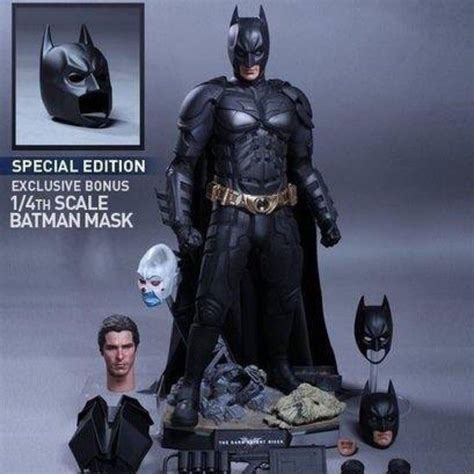 限定版現貨全新未拆 Hot Toys QS 黑暗騎士黎明昇起 蝙蝠俠 多一面具 含過期保卡 運輸箱 蝦皮購物