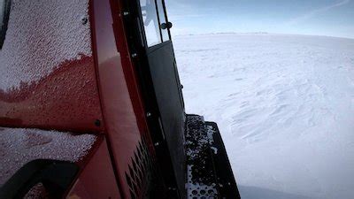 Watch Life Below Zero Season 3 Episode 12 - Dark Winter's End Online Now