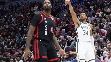 Giannis Antetokounmpos 46 Points Lead Milwaukee To Fifth Consecutive Win Sports Illustrated