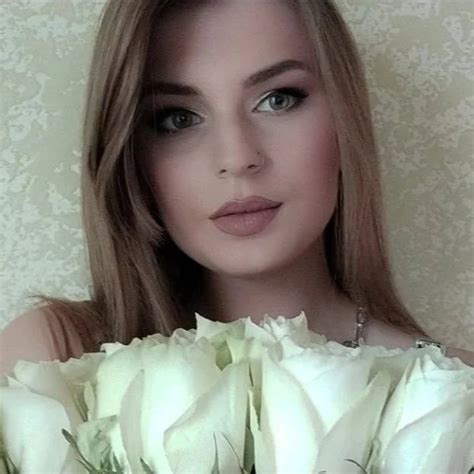 Mariia-Anna Ivanivna 🌾🇺🇦 (@x.o_mariam_) • Threads, Say more