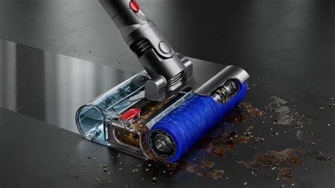 Dyson V S Detect Slim Submarine With Wet Spill Cleaning More Powerful