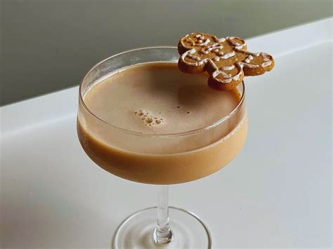 Gingerbread Man Martini Løs Sundays Tequila