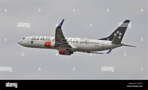 SAS Scandinavian Airlines Boeing 737 LN RNN Taking Off From London