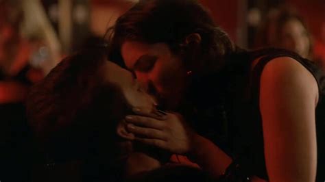 Nude Video Celebs Alana De La Garza Sexy Las Vegas S01e07 2003