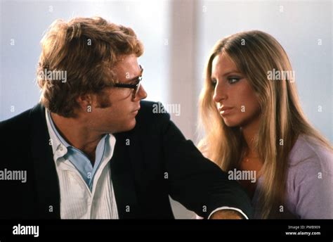 Ryan O Neal Barbra Streisand What S Up Doc Warner Brothers