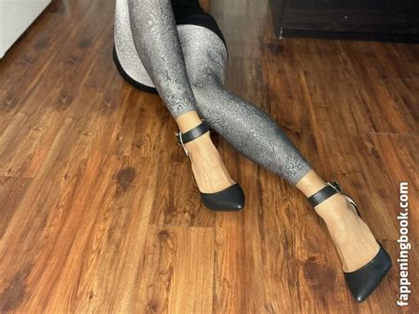 Simone Honey Simone Honeylicious Honeylicious Nylons Honeylicious Xo Nude OnlyFans Leaks