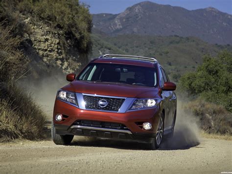 Fotos De Nissan Pathfinder R52 USA 2013