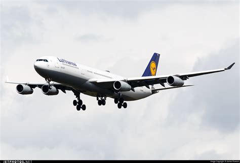 D Aigu Airbus A X Lufthansa James Rowson Jetphotos