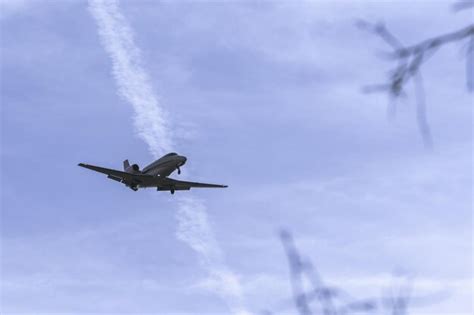 Premium Photo A Small Private Jet Approaching The Runway