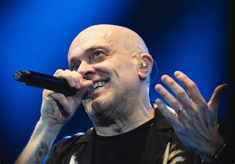 Max Pezzali Concerto Roma Nuovi Ospiti Per L Evento Al Circo