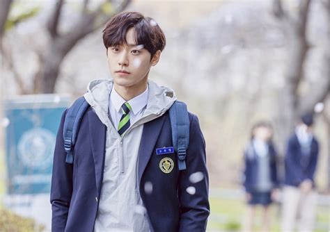 Lee Do Hyun Portrays Different Versions Of His High Schooler Character ...