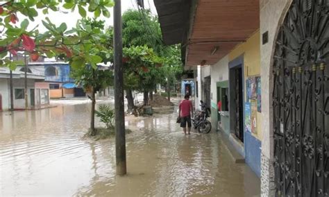 Iquitos un fallecido dejó presencia de vientos huracanados y lluvias