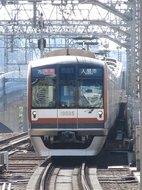 東京メトロ10000系 東急東横線特急入間市行き2016年 Window Of Society Is Open