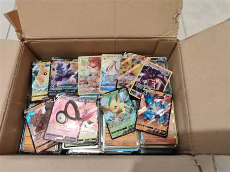 ENORME LOT DE 8KG de cartes Pokémon Brillantes Ultras