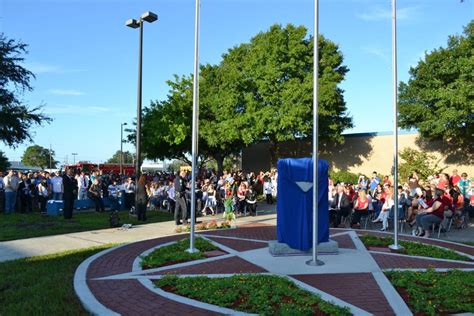 9 11 Memorial Dedication Draws Large Crowd To Pinellas Park High School