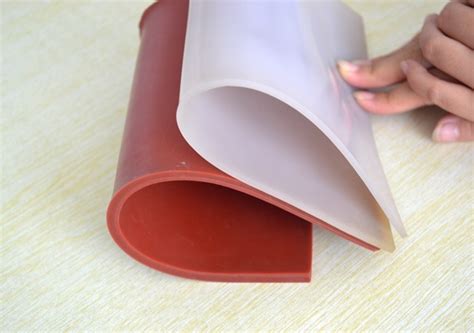 Red White Silicone Rubber Sheets For Industrial Size 4 Feet X 10 Mtr