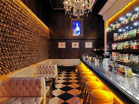 Speakeasy Bar Hidden Bar Chốn ẩn Mình Nơi Cất Giấu Nỗi Niềm Coolmate