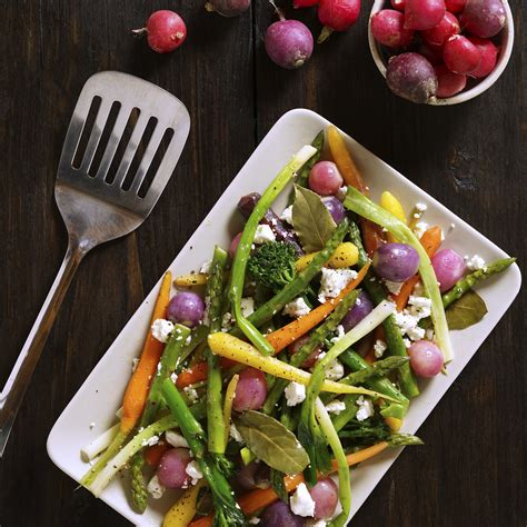 Légumes primeurs au laurier Recette Ducros