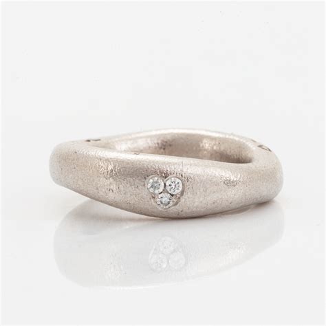 Ole Lynggaard Charlotte Lynggaard Love Ring 18K Vitguld Med