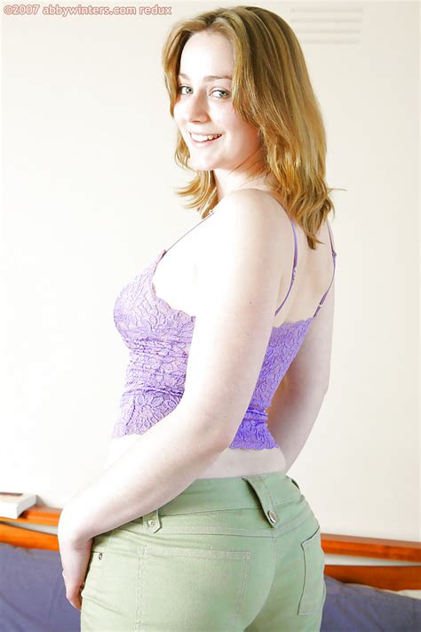 Busty Amateur Paula Squeezing Big Breasts And Flashing Her Beaver Pornpics De