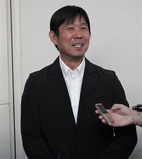 森保監督、本気の独2部ニュルンベルク奥抜侃志を現地視察「初めてといいつつ初めてではない」 日本代表写真ニュース 日刊スポーツ