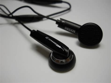 Sennheiser MX 375 Harga & Review / Ulasan Terbaik di Indonesia 2024