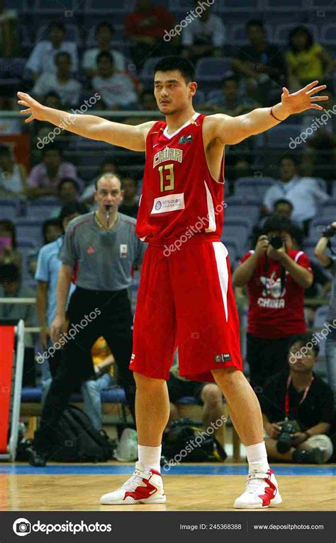 Yao Ming Player Bio Height Stats Net Worth Wife