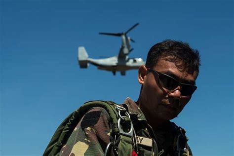 A Philippine Special Operations Forces Soldier prepares - PICRYL ...