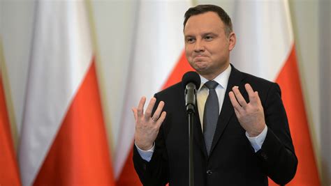 Jak Polacy oceniają Andrzeja Dudę Sejm i Senat Sondaż CBOS Wiadomości