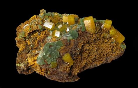 Pseudocubic Wulfenite Mimetite Calcite 2008 Find San Juan