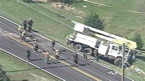 Images Utility Truck Involved In Crash In Bullitt County