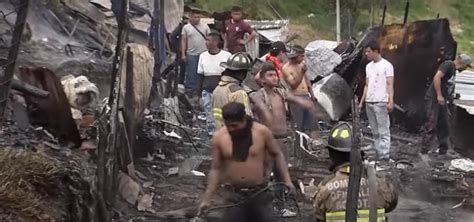 Voraz Incendio Destruyó 11 Viviendas En La Localidad De Ciudad Bolívar Bogotá Ilustrada