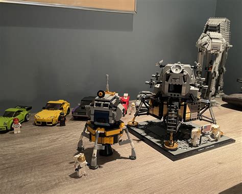 My Lego Lunar Lander collection! : r/lego