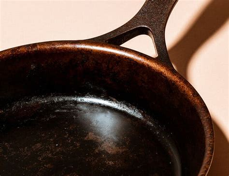 How To Season A Cast Iron With Olive Oil Howto