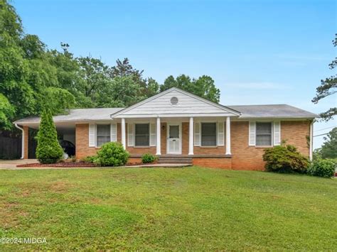 892 Amberwood Way Forest Park Ga 30297 Mls 174879 Bex Realty