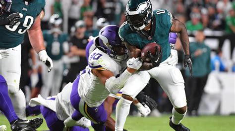 Eagles Vs Vikings 5 Takeaways At Halftime Of TNF Yardbarker