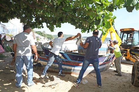 Prefeitura de Búzios realiza ação conjunta de limpeza na Praia do Canto