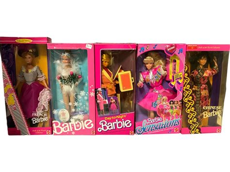 Lot 5 Barbies Foreign And Collector Editions