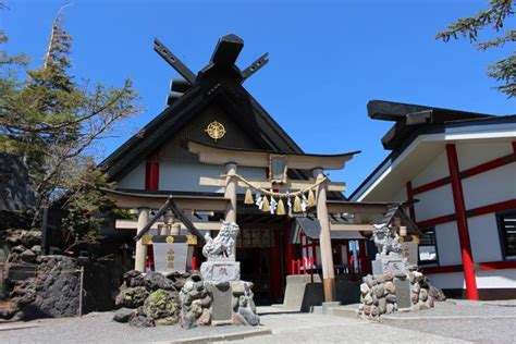 登山シーズン到来！富士山開山を告げる悠久の祭り／富士の国やまなし観光ネット 山梨県公式観光情報