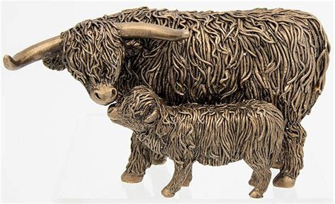 The Leonardo Collection Happy Highland Cow Flower Girl Highland Cow