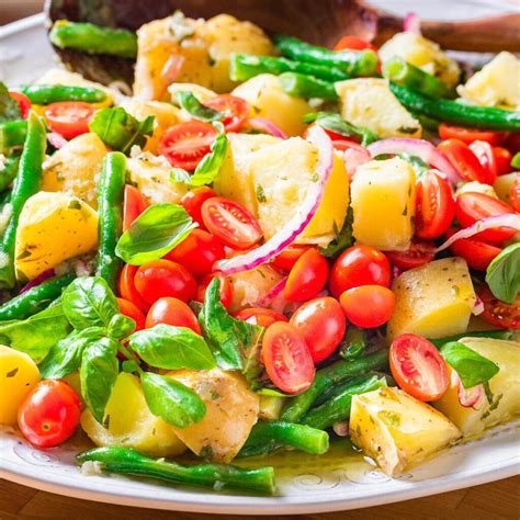 Potato Green Bean Salad With Red Wine Vinaigrette Sip And Feast