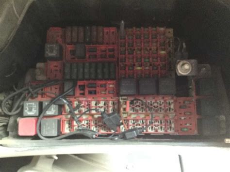 Visual Guide To The Kenworth T880 Fuse Panel In 2021