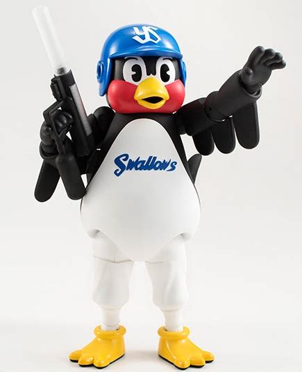 Super Punch: Yakult Swallows Mascot deluxe action figure