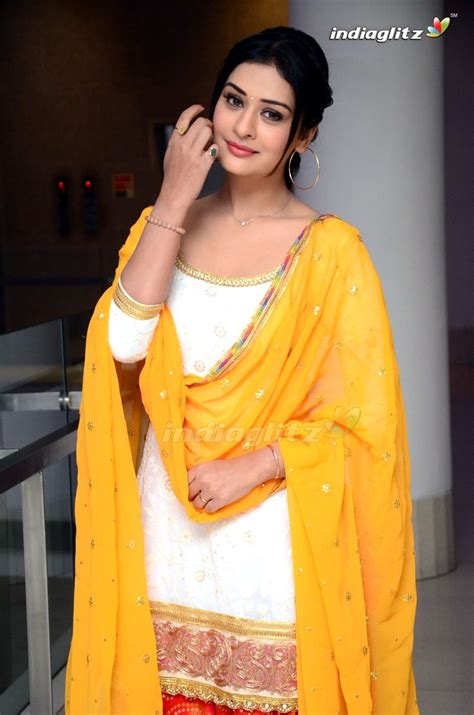 Payal Rajput Photos Tamil Actress Photos Images Gallery Stills And