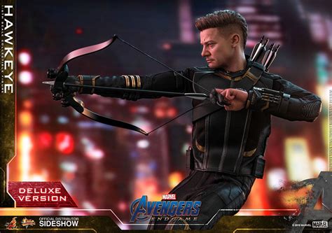 Check Out Hot Toys Avengers Endgame Hawkeye Deluxe Action Figure