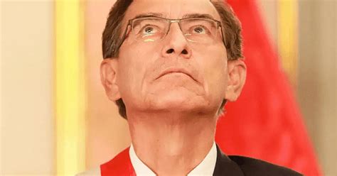 Martín Vizcarra Fue Despedido Por Su Hermano Al No Poder Viajar A