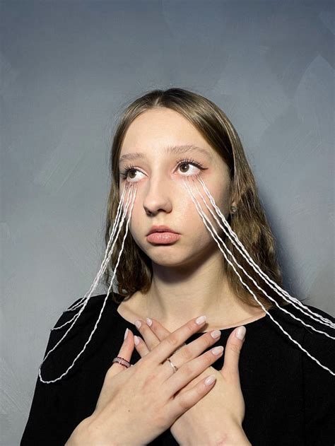 Необычная фотосессия с нитками di 2024