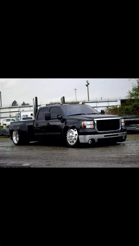 Gmc Bagged Dually Not Big On The Stacks But Super Nice Truck Lowrider Trucks Sexy Trucks